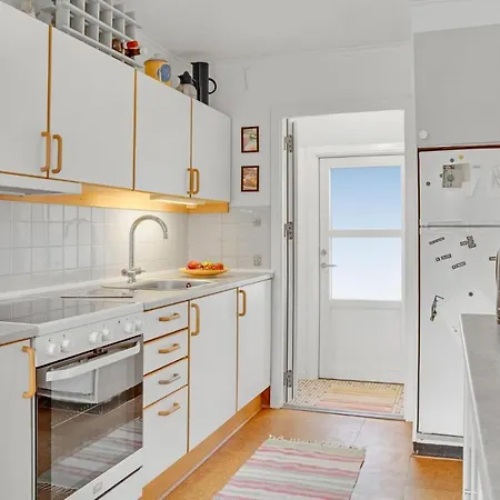 Pet Friendly In With Kitchen Rødby