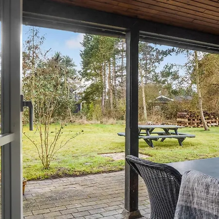 Σπίτι διακοπών Pet Friendly In With Kitchen